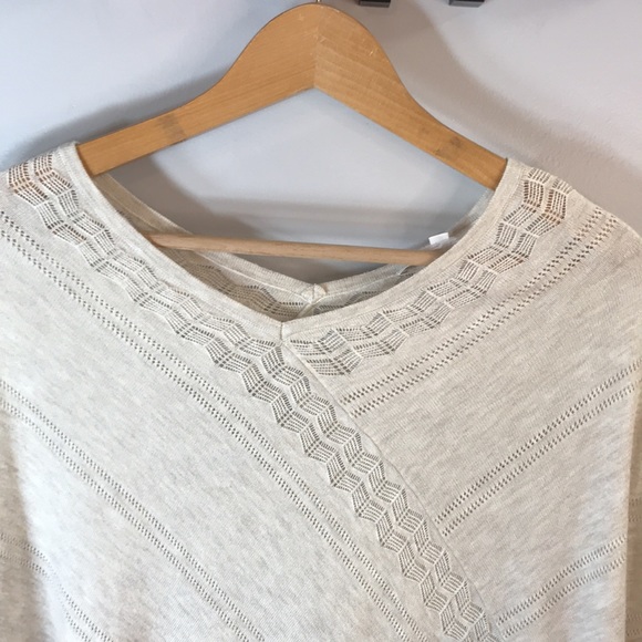 Cleo Lightweight Poncho Size S/M - Picture 2 of 6